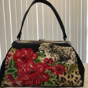 Shoulder bag .  Isabella Fiore